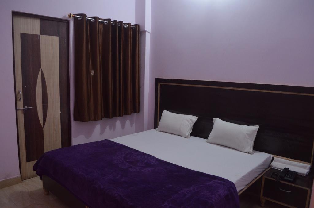 Assi River Guest House Varanasi Camera foto