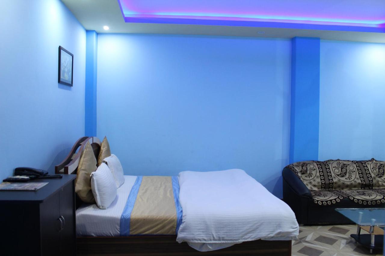 Assi River Guest House Varanasi Esterno foto