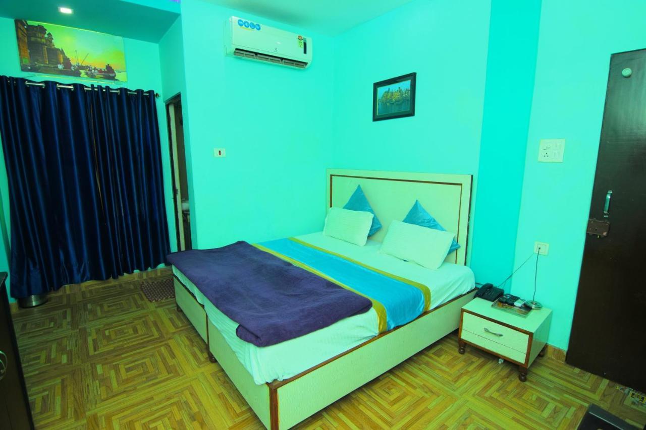 Assi River Guest House Varanasi Esterno foto
