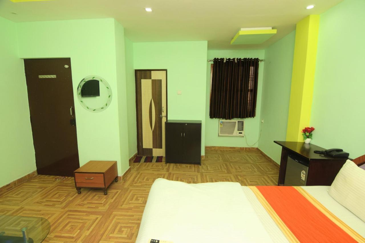 Assi River Guest House Varanasi Esterno foto
