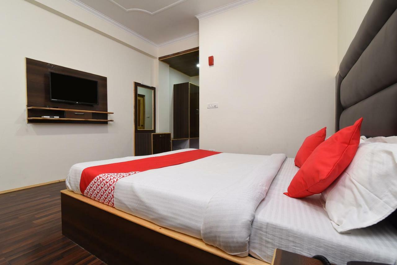Assi River Guest House Varanasi Esterno foto