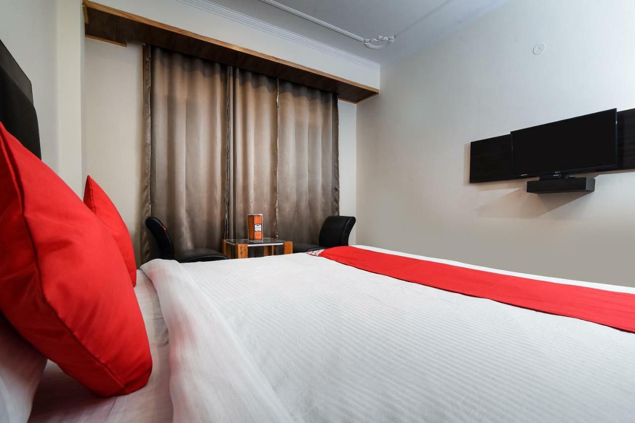 Assi River Guest House Varanasi Esterno foto