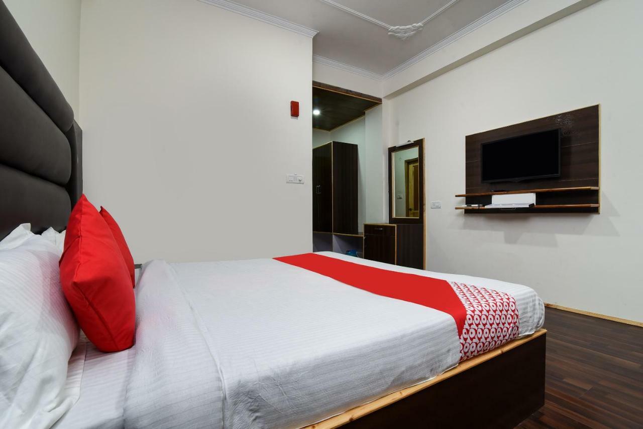 Assi River Guest House Varanasi Esterno foto
